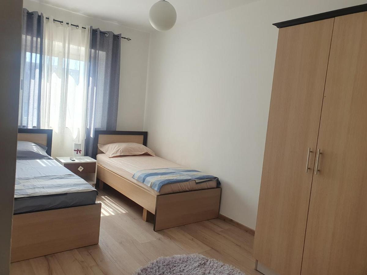 Apartment In The Heart Of Tirana , Bllok Bagian luar foto