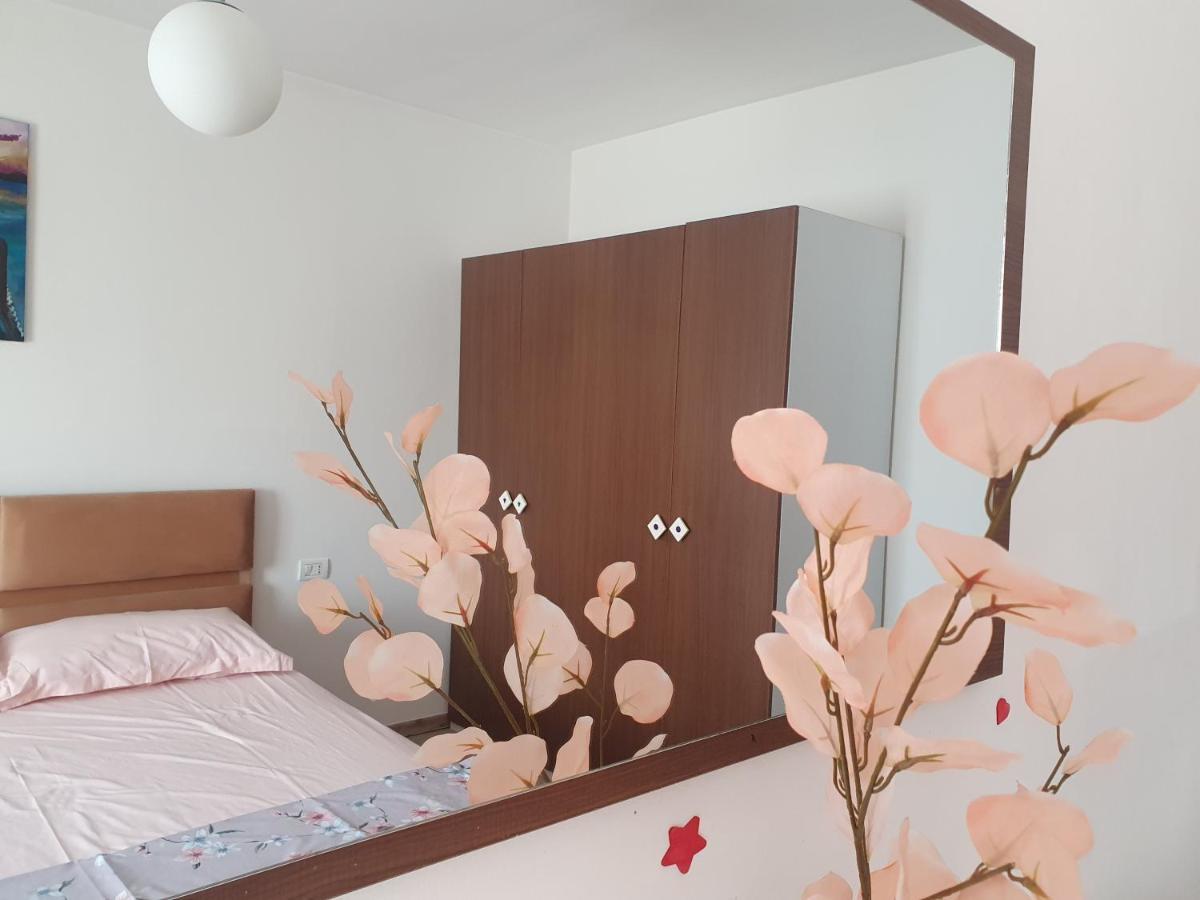 Apartment In The Heart Of Tirana , Bllok Bagian luar foto